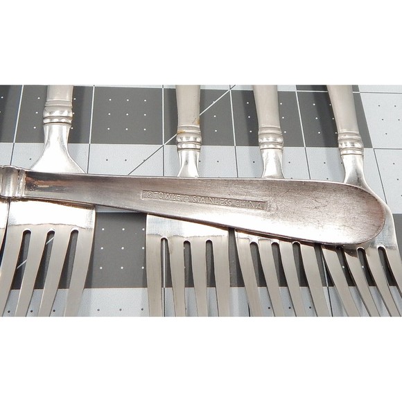 Towle Ariel Satin Dinner Salad Forks Living Collection Stainless China Lot of 6 - Picture 10 of 10